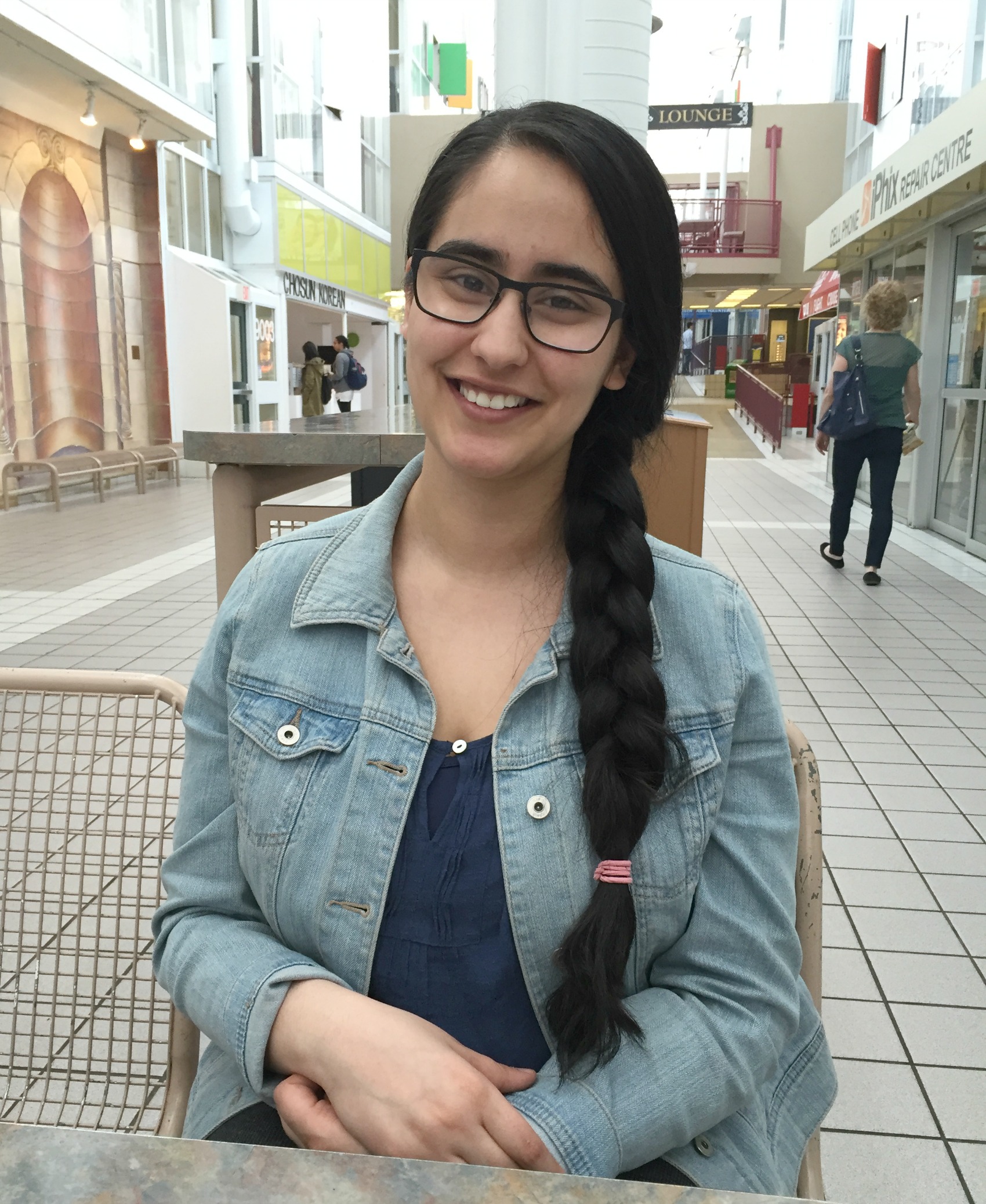 Picture of Manpreet Grewal, Arts Work Experience student in HUB mall