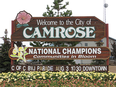 A photo of Camrose's welcome sign.