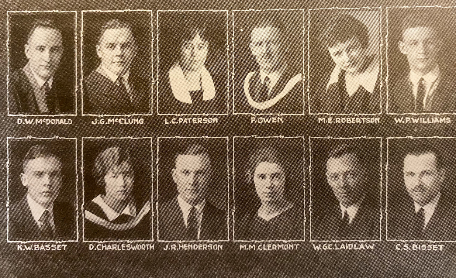 Doris Charlesworth, bottom left, and fellow members of the 1923-24 Commerce Club. Image taken from the 1923-24 edition of Evergreen and Gold.