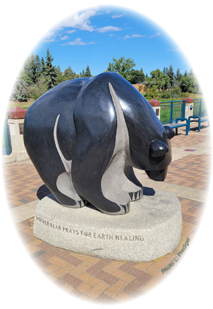 Mother Bear Statue in St. Alberta - Artist: Stewart Steinhauer