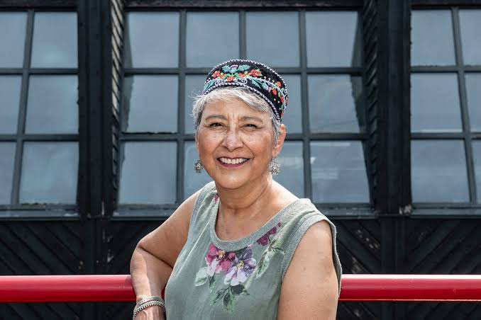Photo of Marilyn Dumont