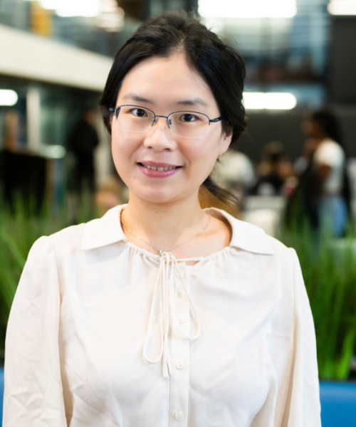 Headshot of Joanna Li of the Alberta School of Business