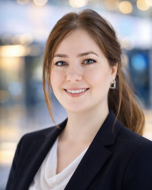 Headshot of Samira Jafari