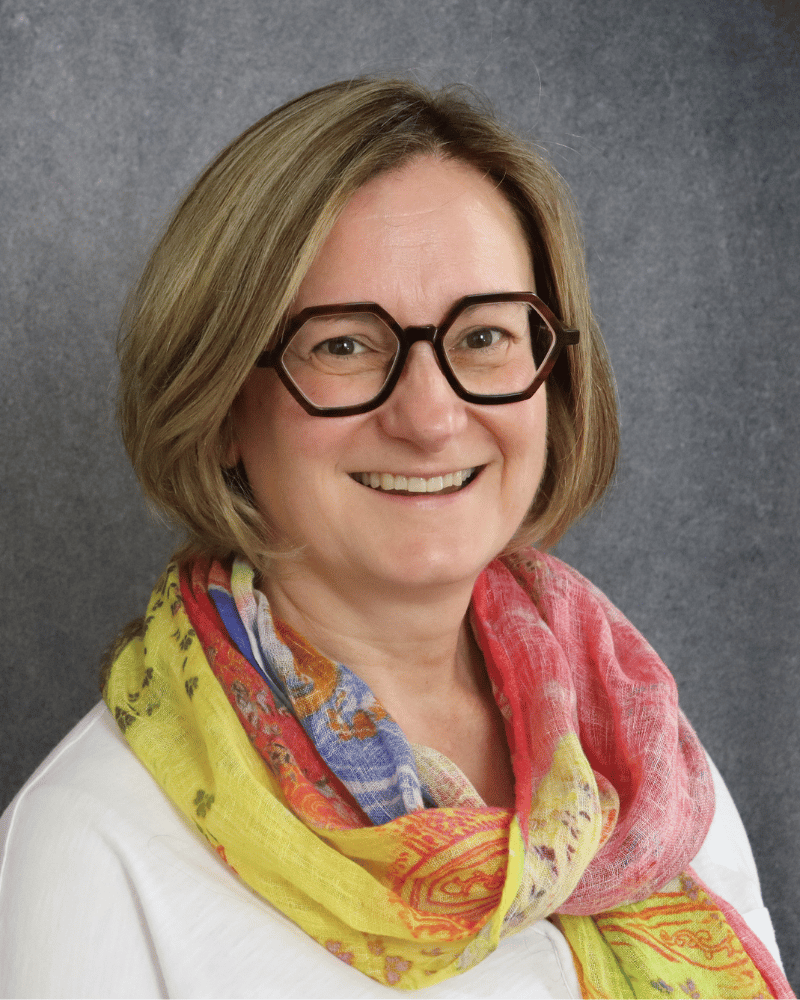 Dr. Jennifer Ringrose