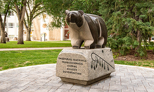 Sweetgrass Bear sculpture on the U of A campus