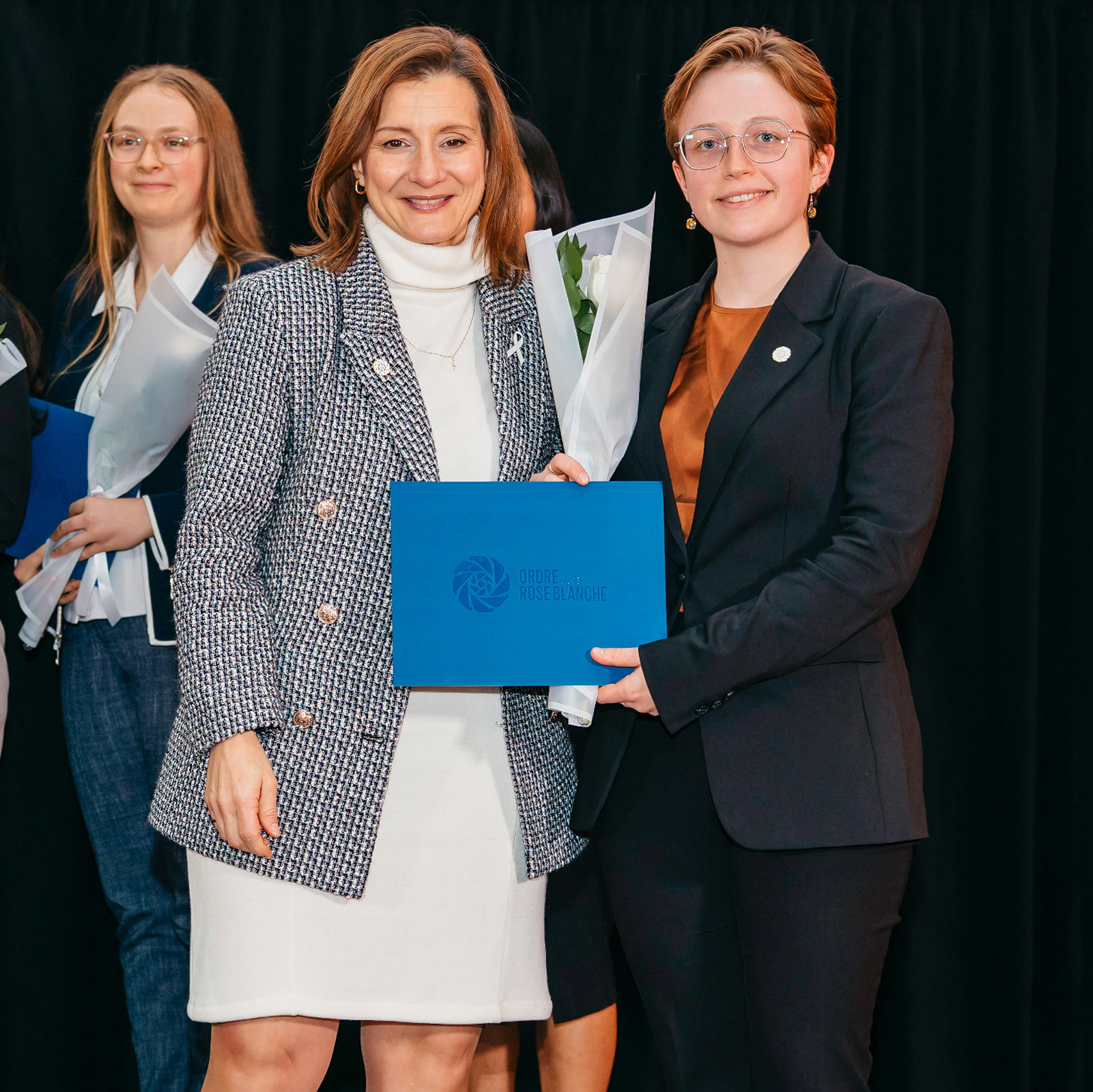  Grace Ciarniello (right) receives the Order of the White Rose award from Polytechnique Montréal president Maud Cohen. (Photo: Polytechnique Montréal)