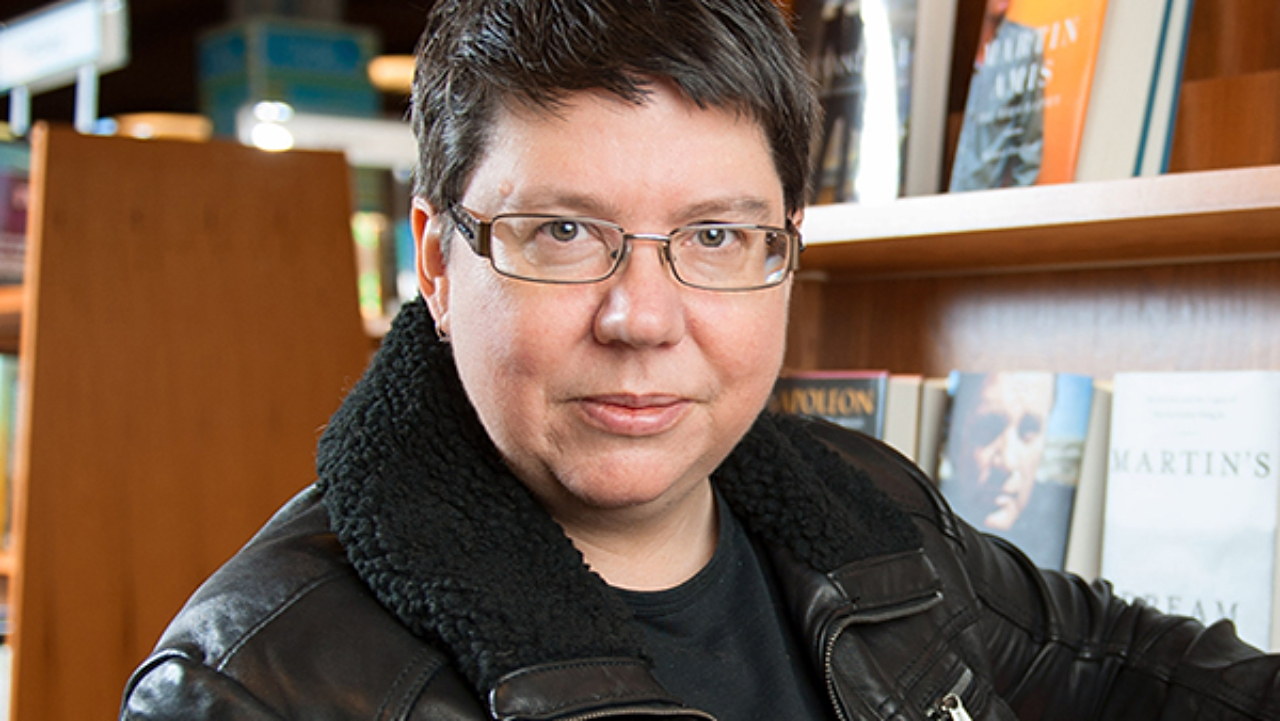 julie-rak.jpg