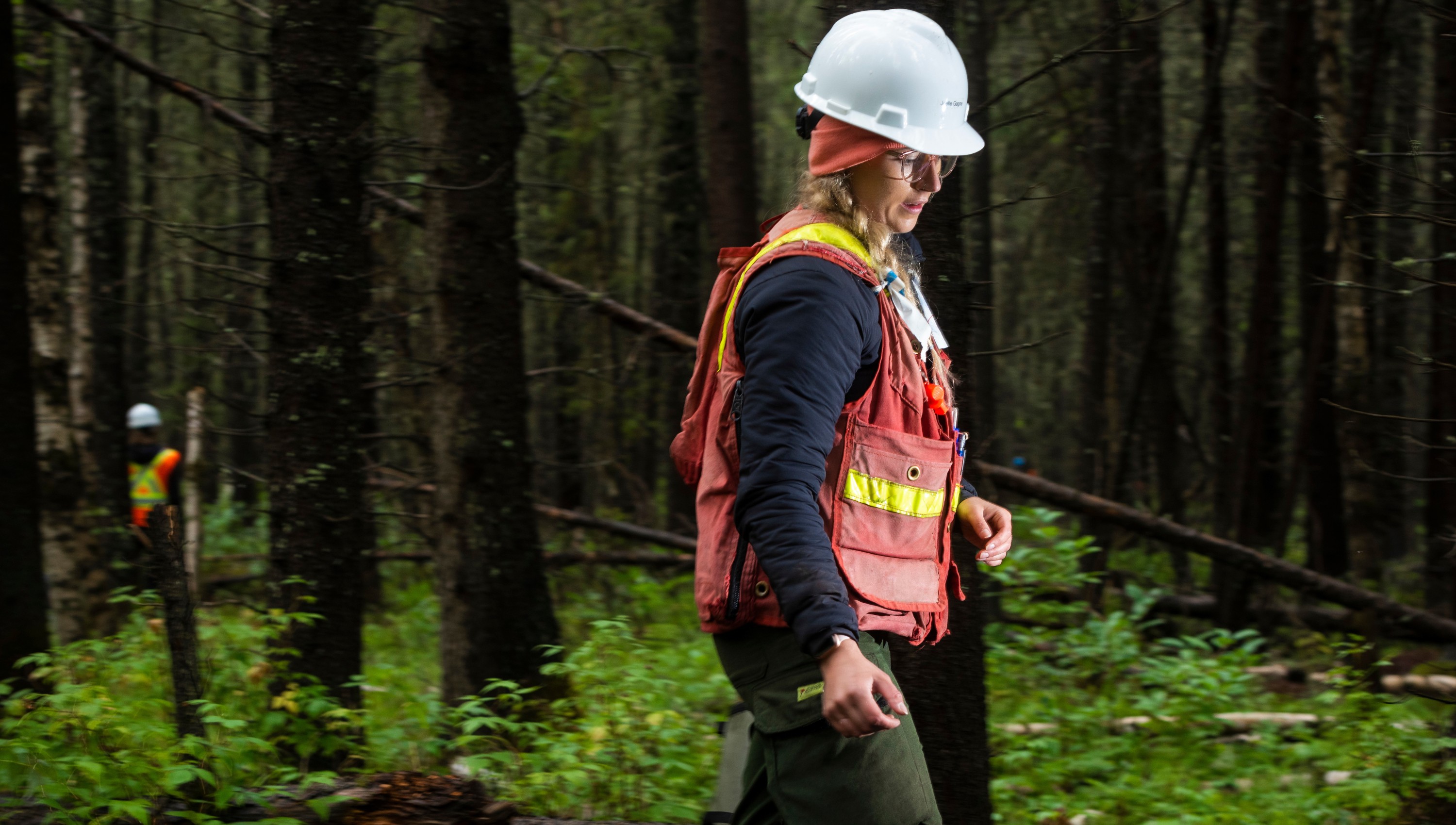 210917-forestry-field-school-joelle-gagne-3000x1700.jpg