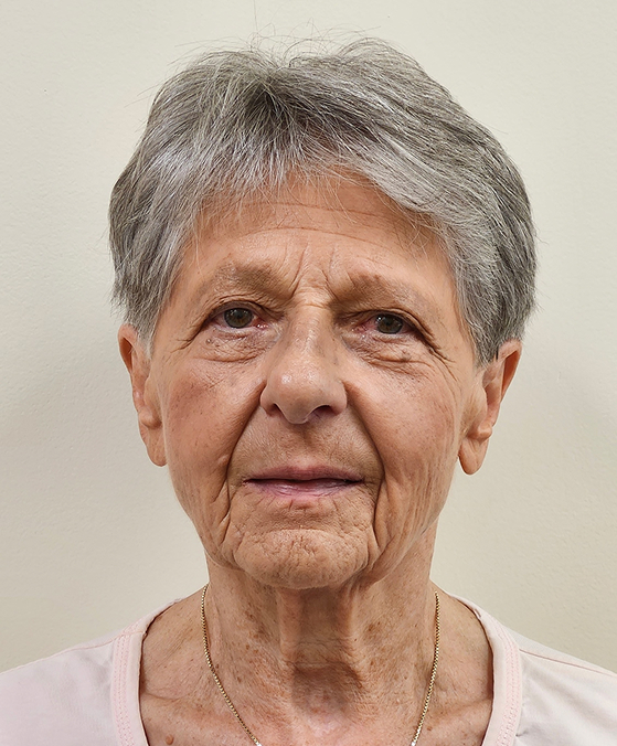 portrait-sylvia-chalmers.jpg