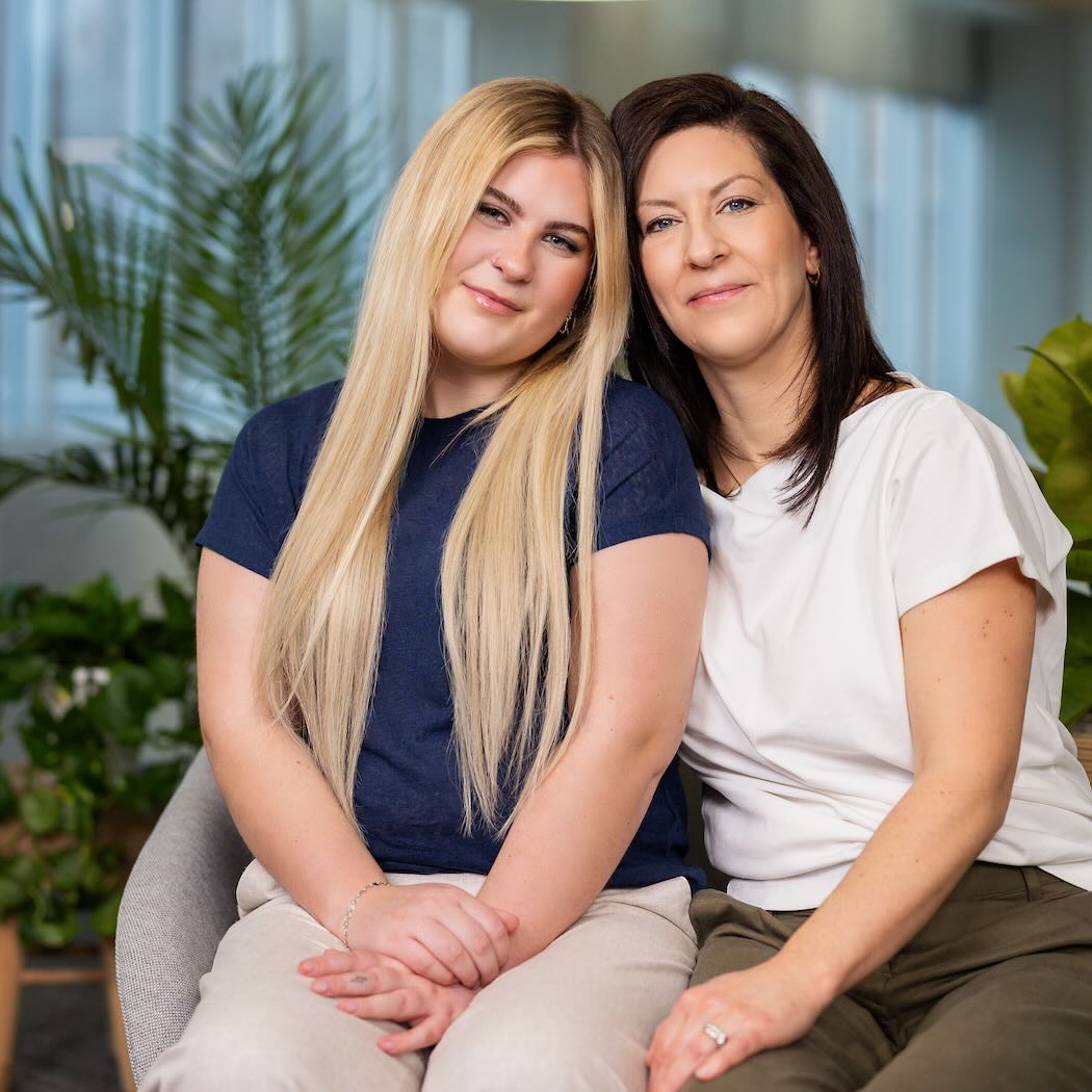 Paige and Darcey Foerster