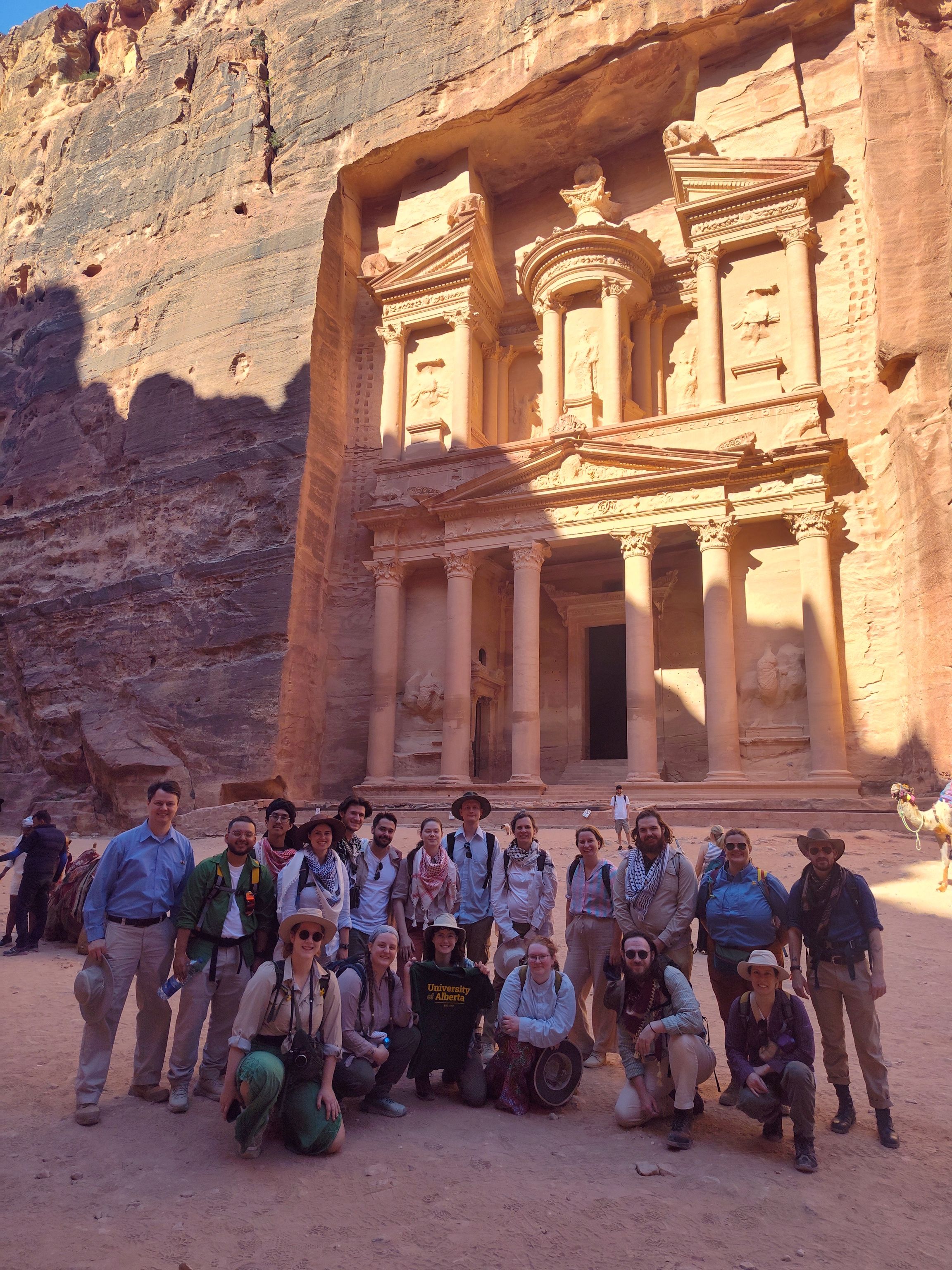 Humayma 2025 team photo at Petra