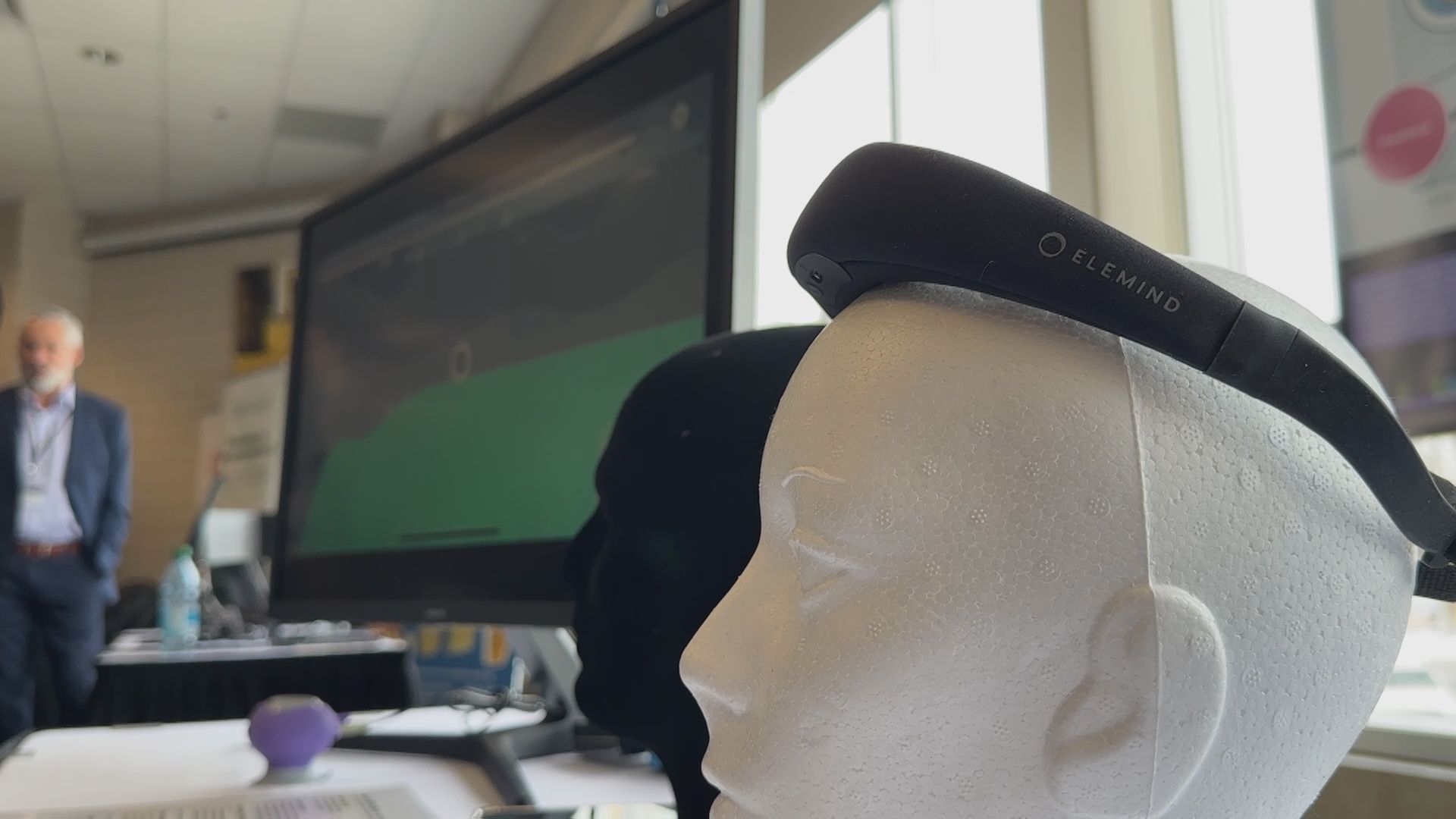 Vivian Mushahwar, Alberta start up develops a headset that will detect signs of dementia early
