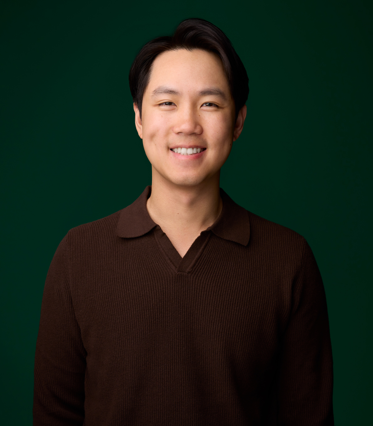 1613300_2026alumniawards_lawrencewoo.jpg