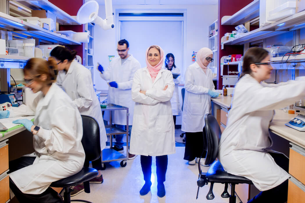 Afsaneh Lavasanifar (centre) and her team