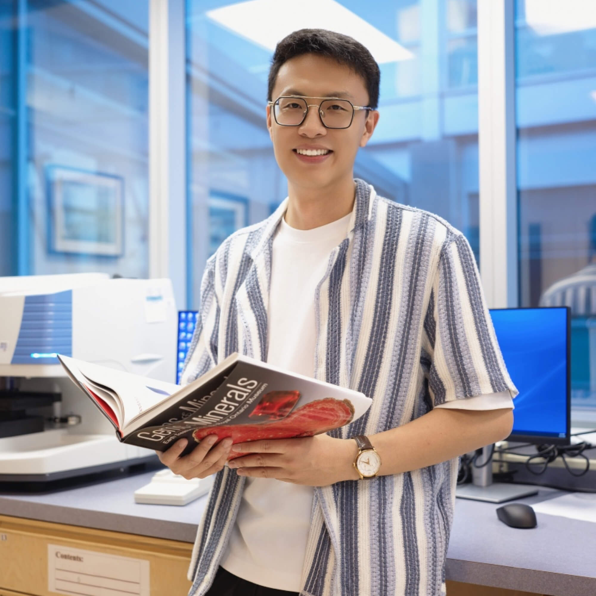 Qiwei Zhang