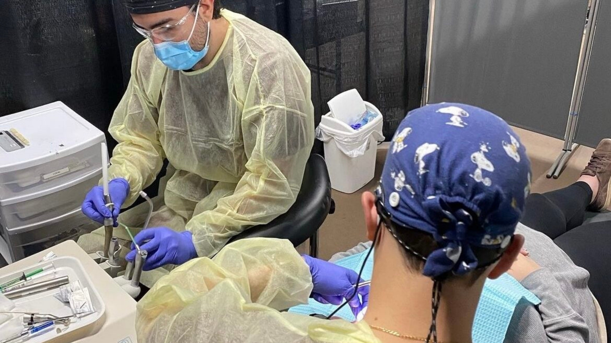 Students in mobile clinic