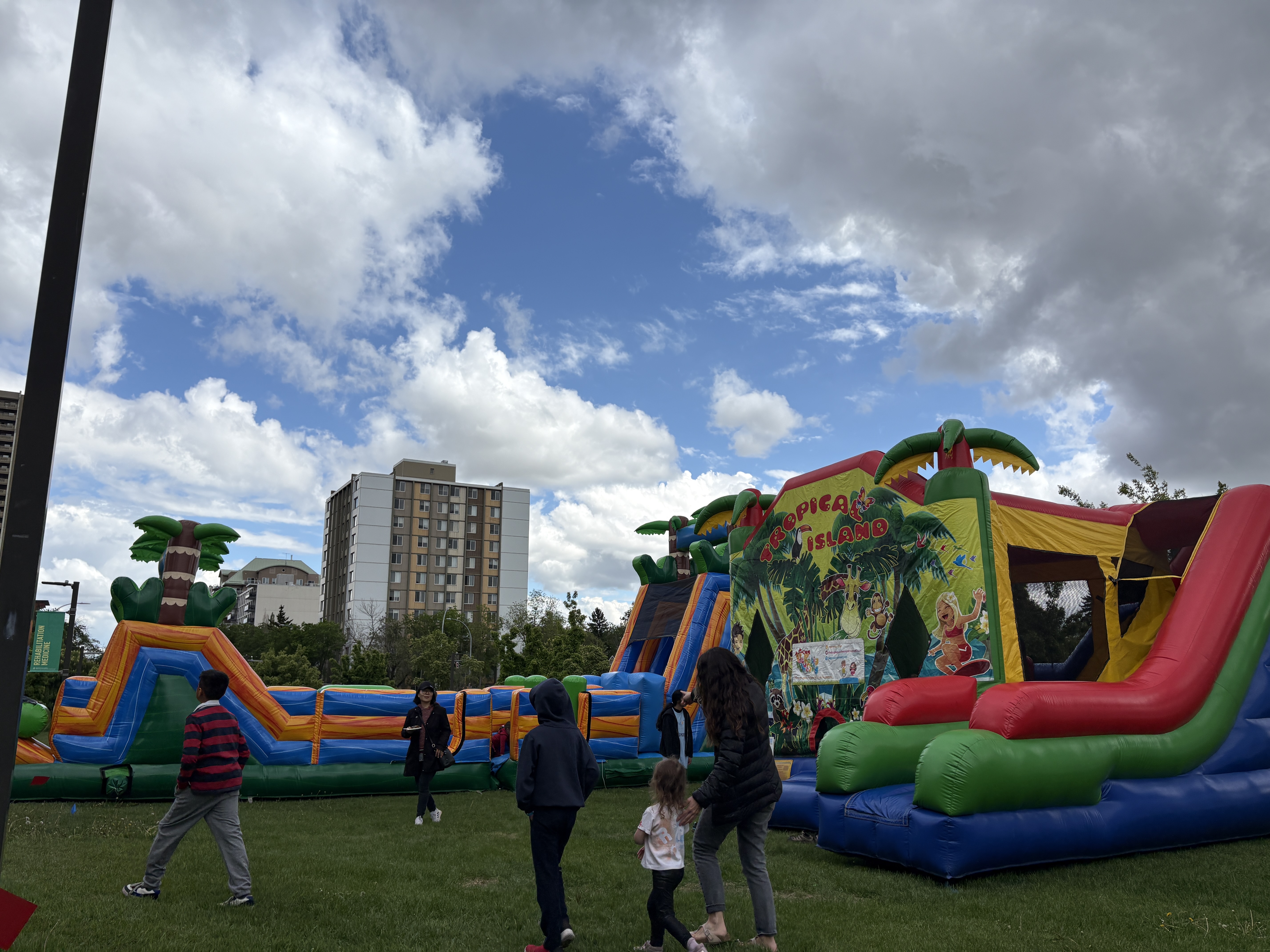 Family Fun Day giant inflatable obstacle