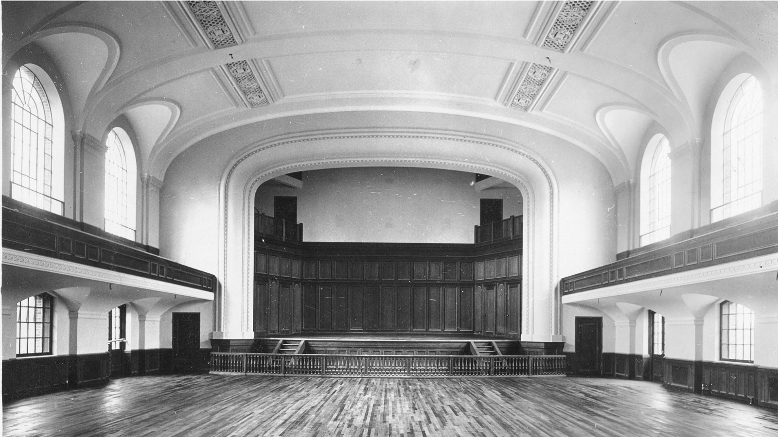 Convocation Hall shortly after construction.