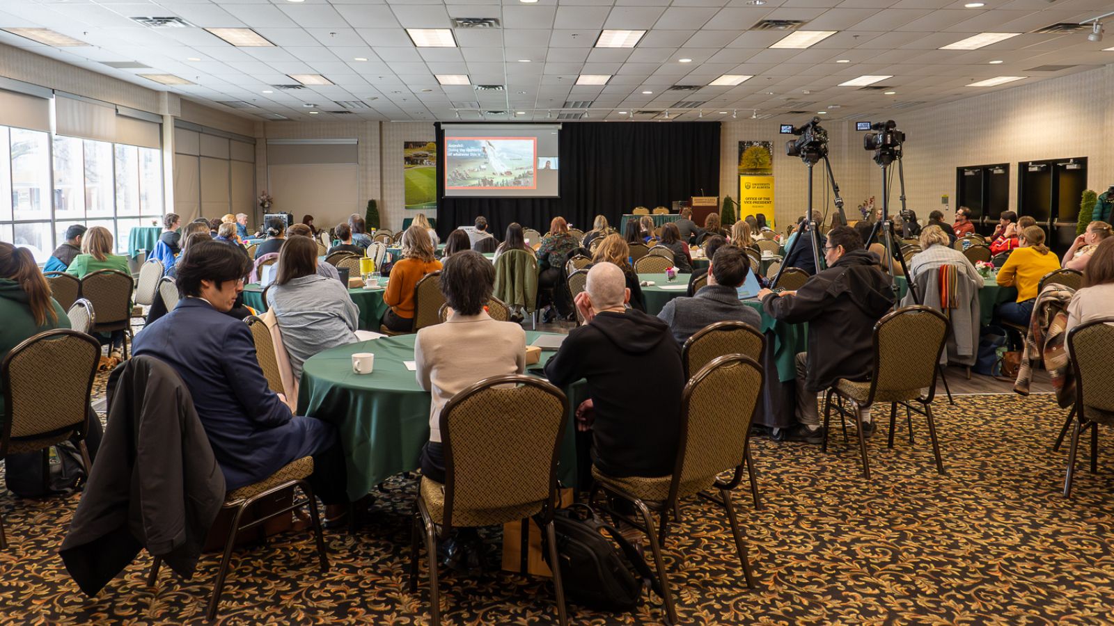 The recent U of A Indigenous Engaged Research Symposium featured discussions on  the intersections between AI, data sovereignty and Indigenous knowledges.