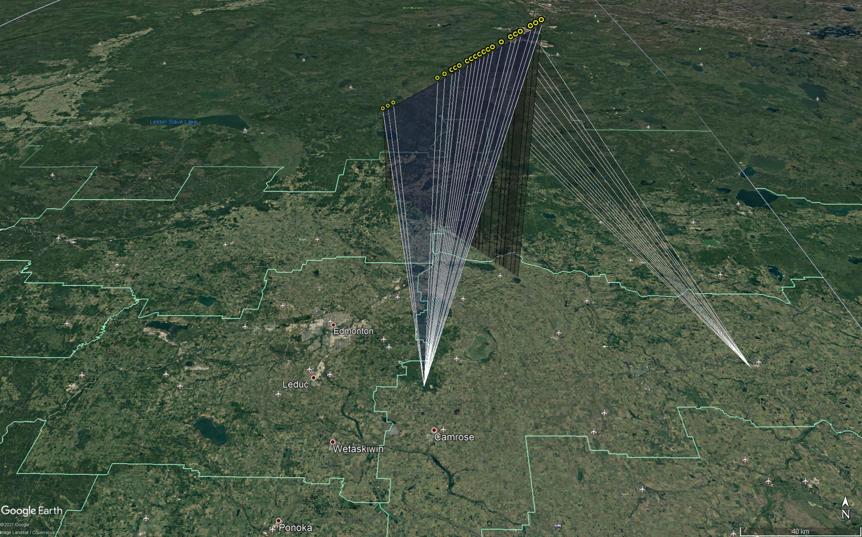Scientists used images from the Miquelon Lake and Vermilion observation stations to calculate the trajectory and speed of Monday’s fireball. The fireball streaked through the sky 120 kilometres north of Edmonton before burning up at an altitude of 46 kilometres. (Photo: University of Alberta/Global Fireball Observatory) 