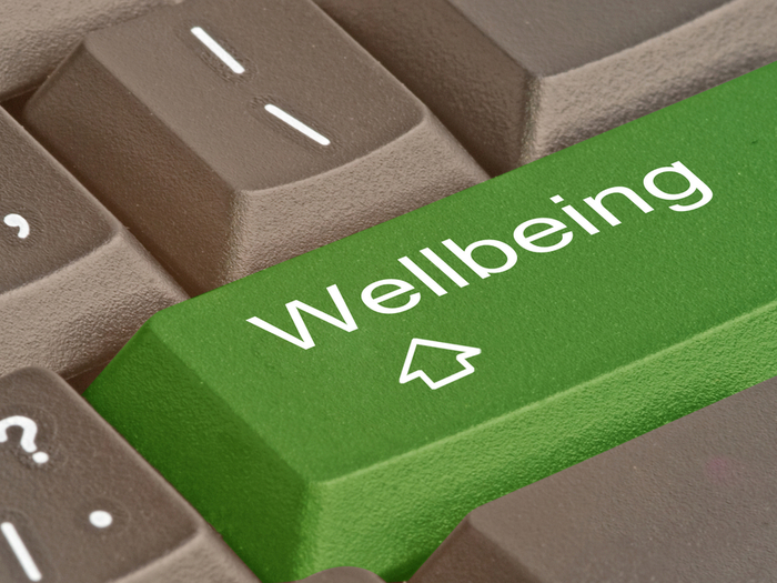 computer key reading wellbeing