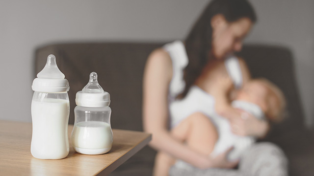 Breastfeeding struggles linked to postpartum depression in mothers