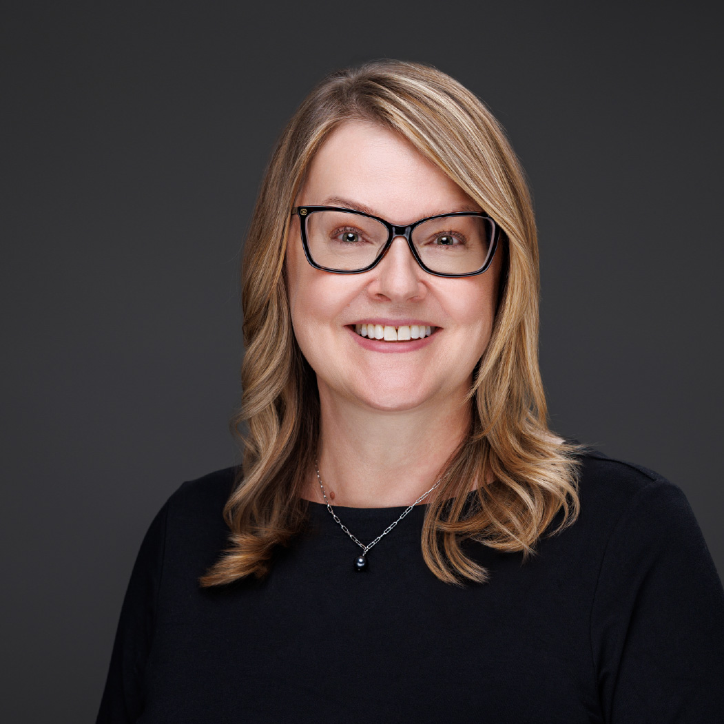 Tammy Hopper Headshot