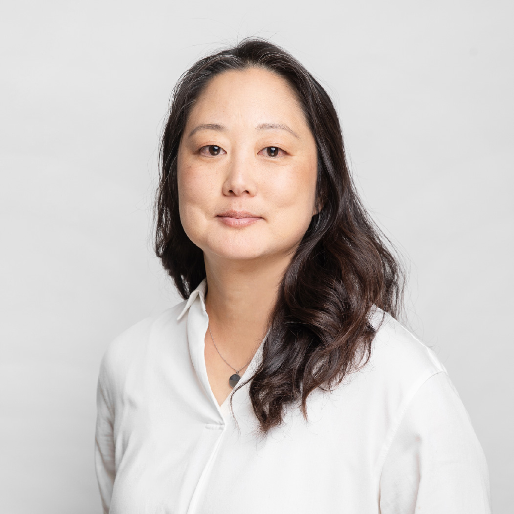 Esther Kim Headshot