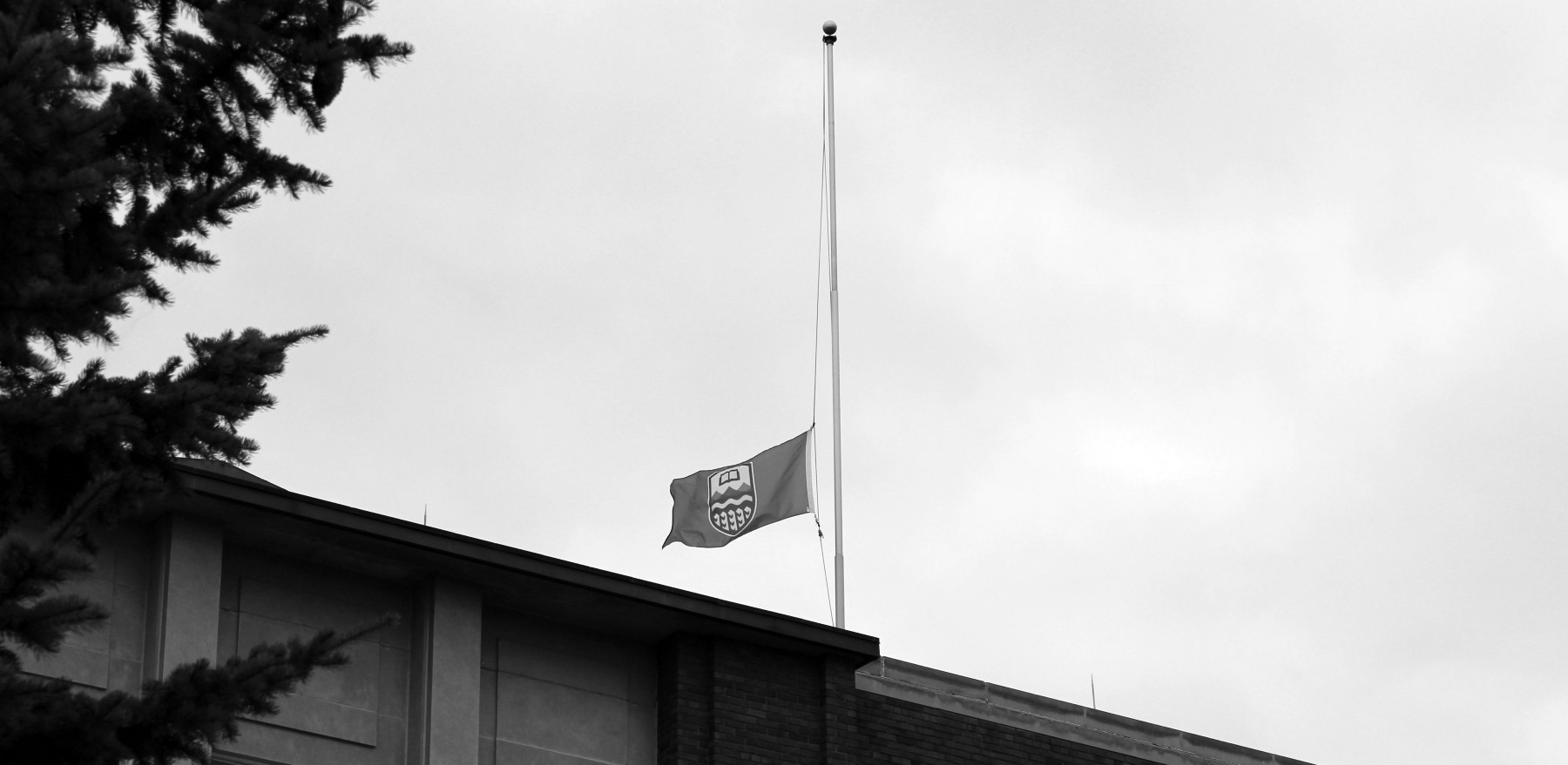 Flag lowered in mourning