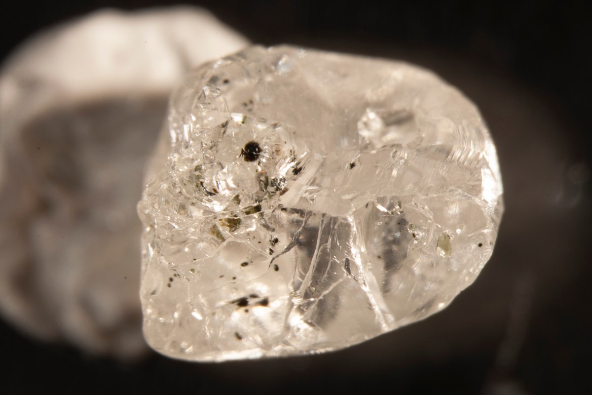 The newly discovered mineral Heamanite-(Ce), named after UAlberta professor Larry Heaman.