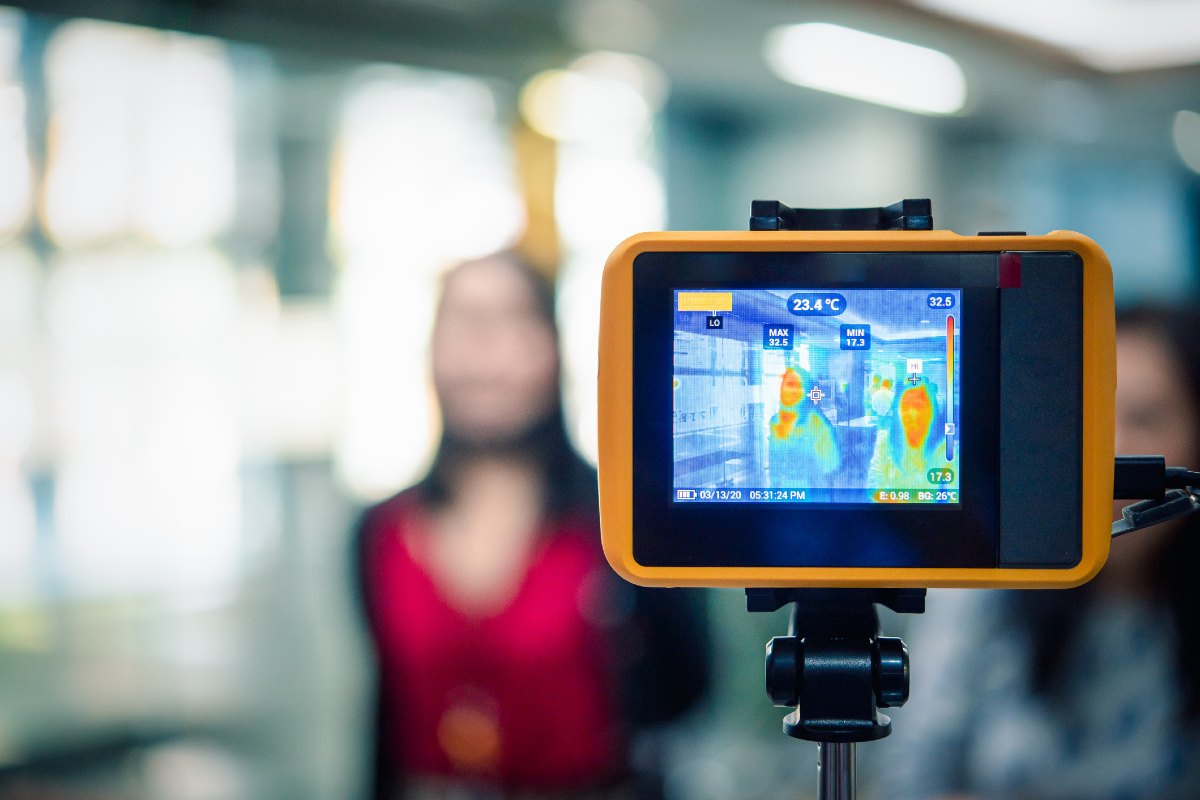 Thermal fever scanning for all travellers in international airports, international train stations and cruise ship ports would help slow and reduce the spread of viral pandemics like COVID-19, according to UAlberta expert.