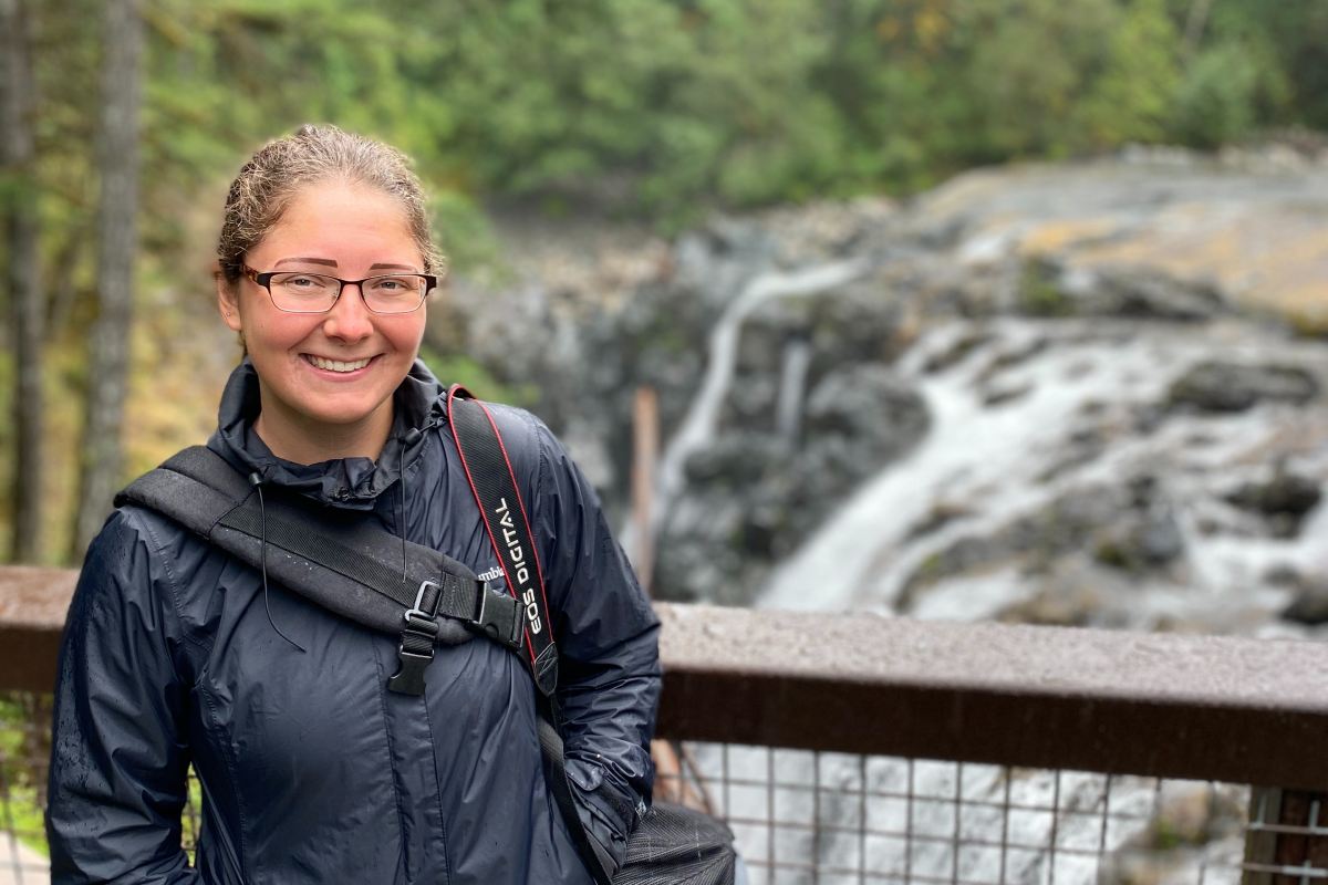 Meet Caitlin Neutzling, graduating with a bachelor of science honors degree in environmental earth science from the Department of Earth and Atmospheric Sciences.