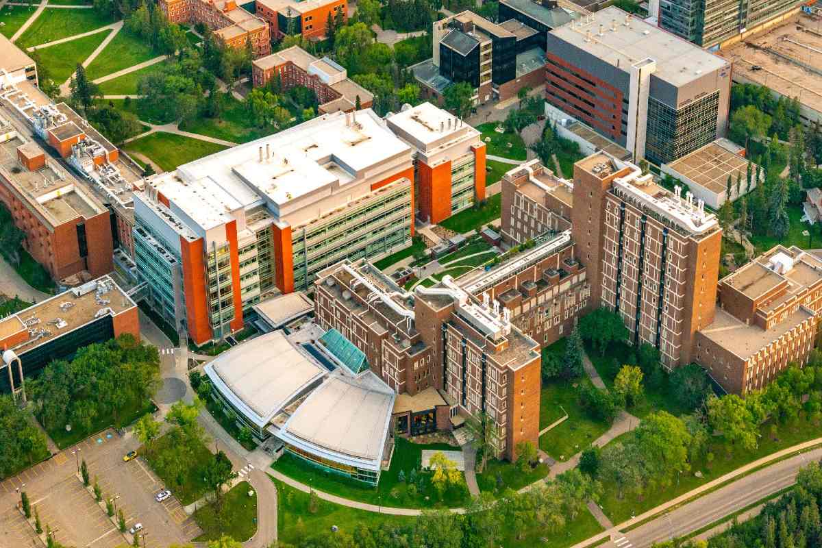 An aerial photo of the Faculty of Science. Valerie Willier shares her experiences as an Indigenous student at the U of A, studying STEM, and her work with equity-seeking group UAP-JEDI to increase inclusivity in physics.