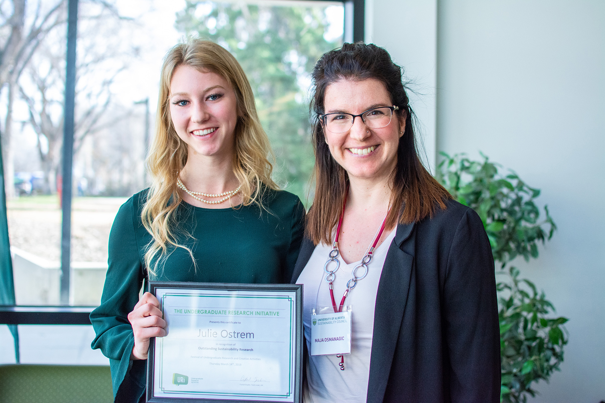Augustana Campus student Julie Ostrem receives FURCA Outstanding Sustainability Research award from the Sustainability Council's Maja Osmanagic